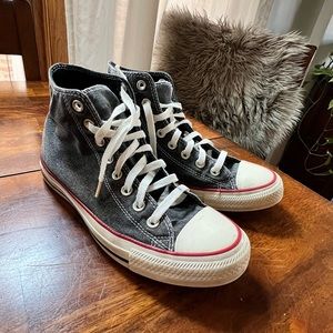 Converse high tops - dark denim blue, Men 7, Women’s 9